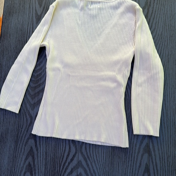 Woman’s Vintage INC International Concepts Top - - Picture 3 of 3